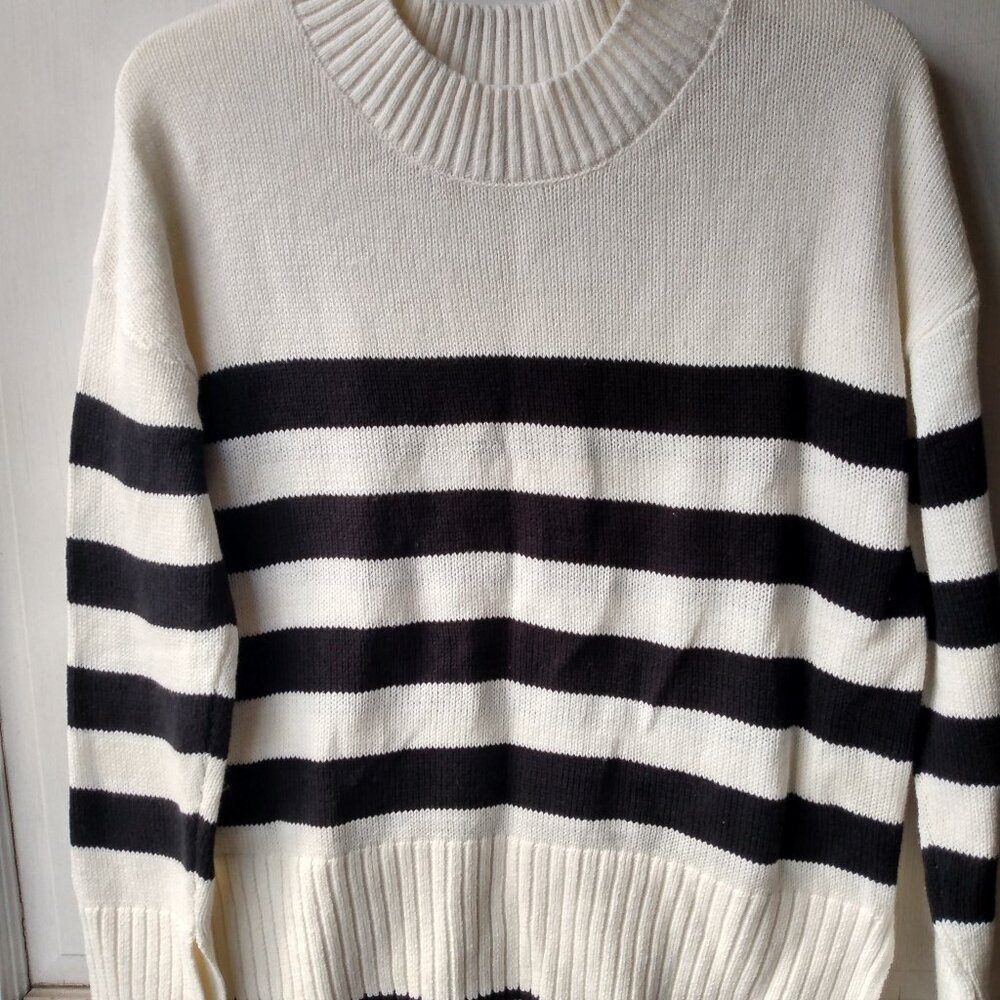 Classic Black & White Knit Sweater